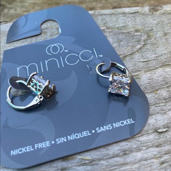 NWT MINICCI EARRING LOT BUNDLE OF 8 EARRINGS. - Picture 7 of 11